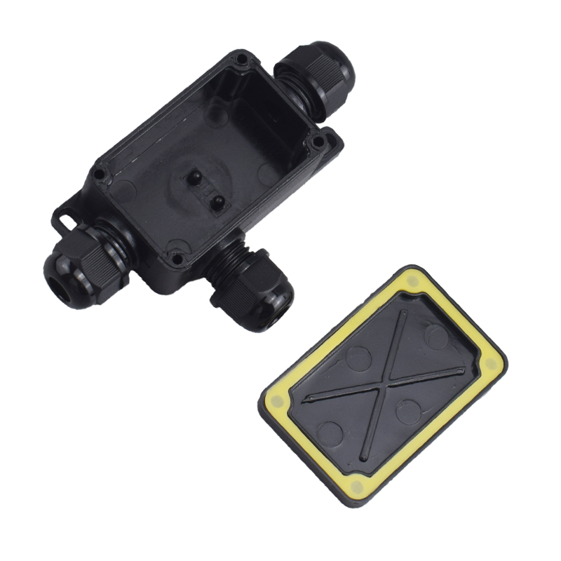 3 Way Outdoor Waterproof IP66  - Outdoor Power Outlet Box recension och pris